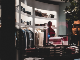 Unlock the Future of Fashion Retail: How Tech is Transforming Shopping Experience